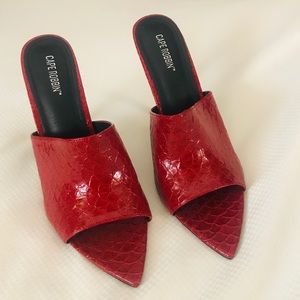 New Cape Robbin slip in heels mules